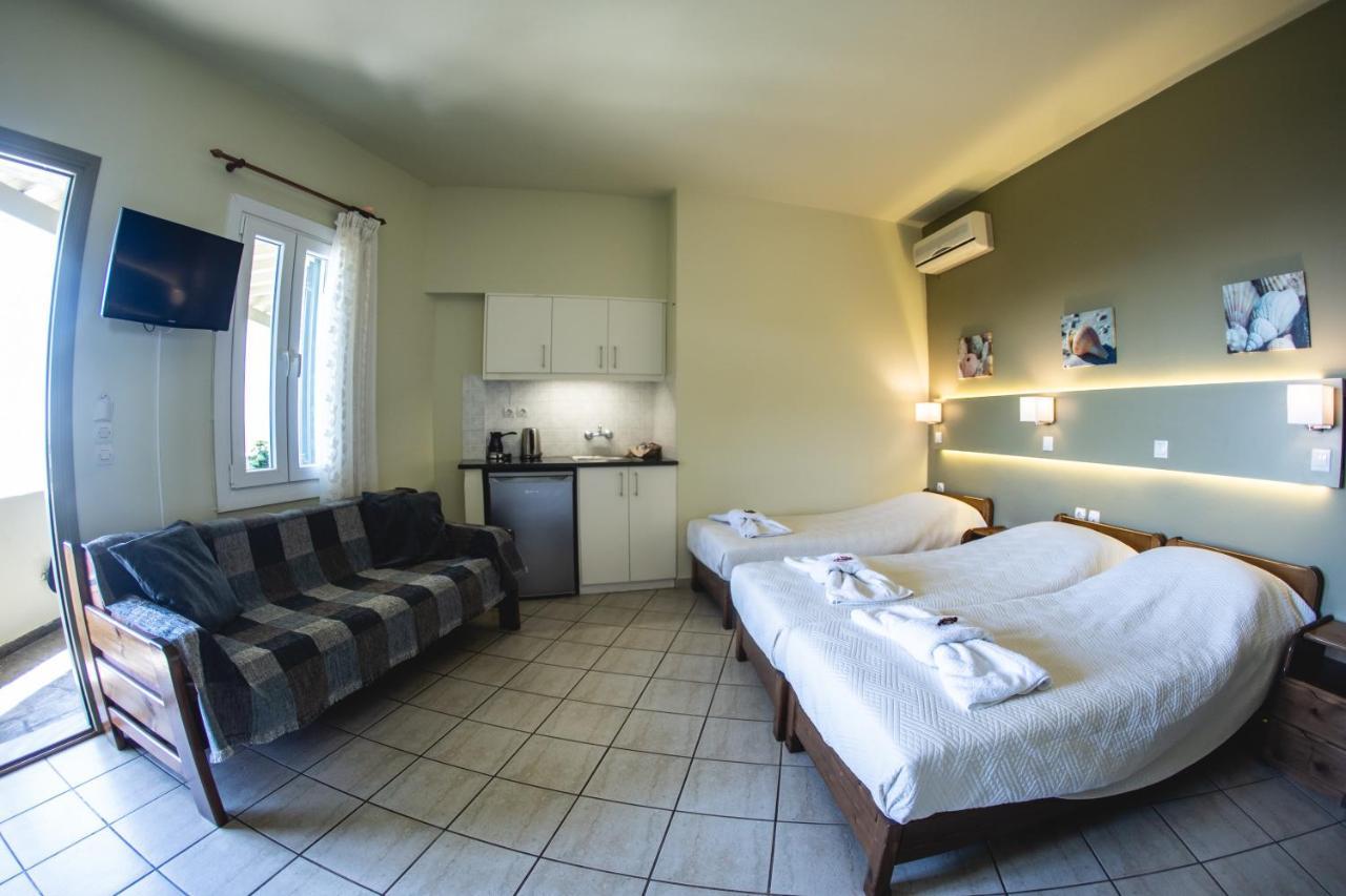 Hotel Filoxenia Tínos Esterno foto