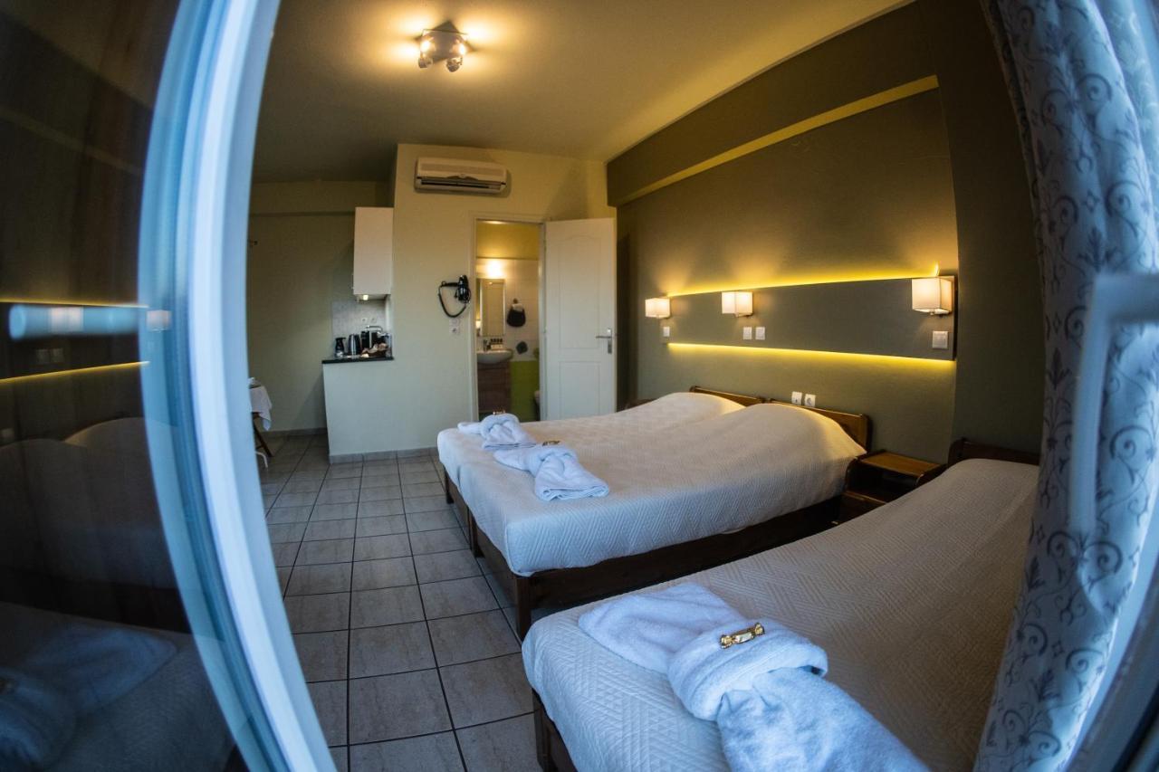 Hotel Filoxenia Tínos Esterno foto